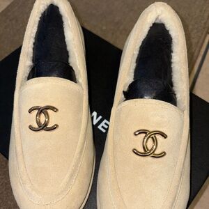 Beige Suede Women’s Shearling-Lined Loafers